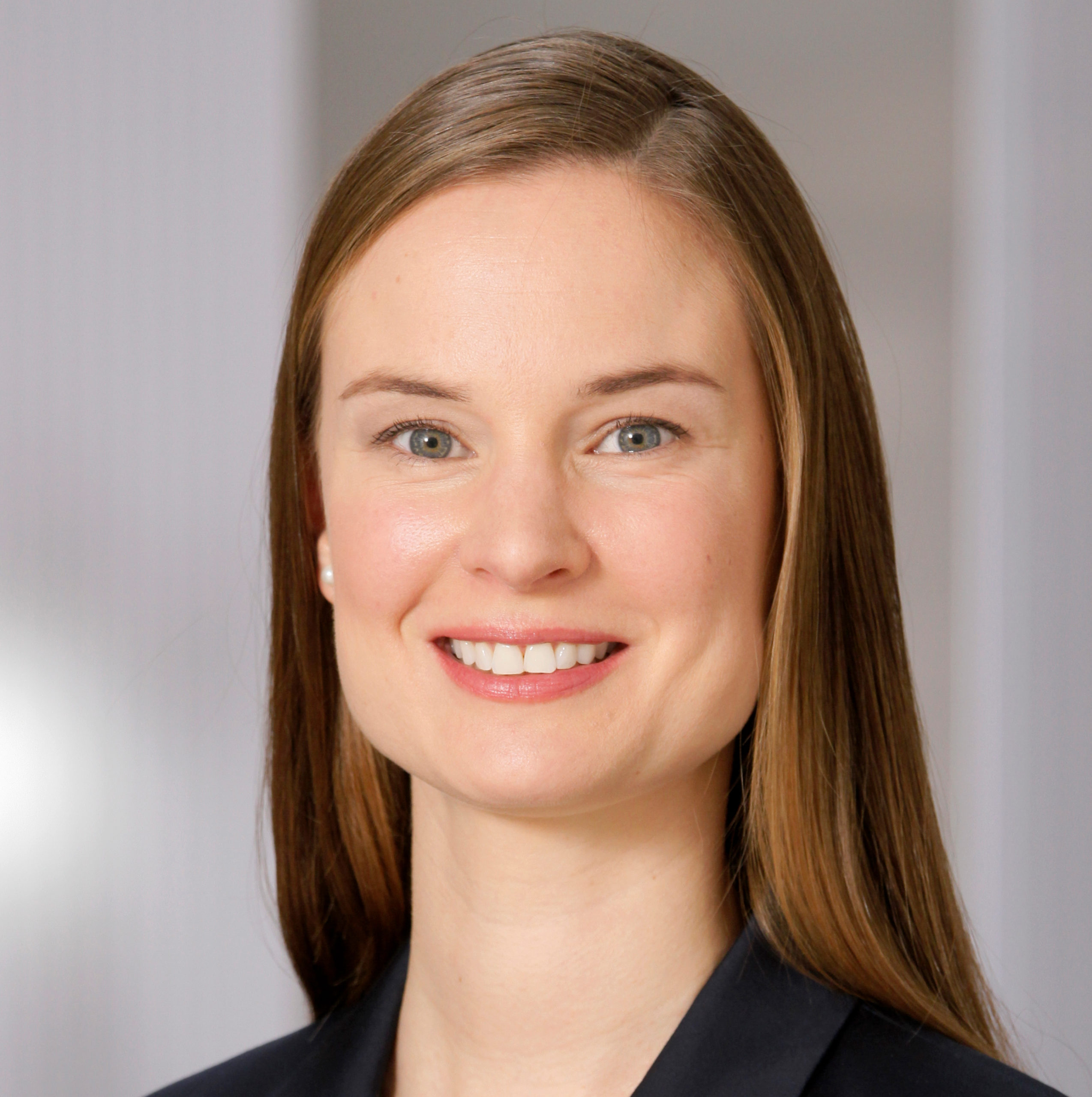 mvise-karriere-offene-stellen-jobs-ansprechpartner-sabine-mayer-human.resources